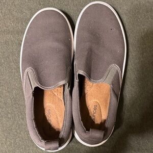 Maurice’s Olive Green Slip-On Sneakers